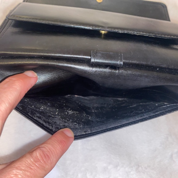 Authentic Louis Vuitton Black Epi Trifold Wallet And 4 Ring Key/Card Holder - Picture 10 of 14